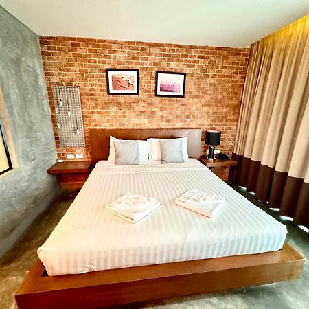 De Cozé Hotel Patong Buitenkant foto